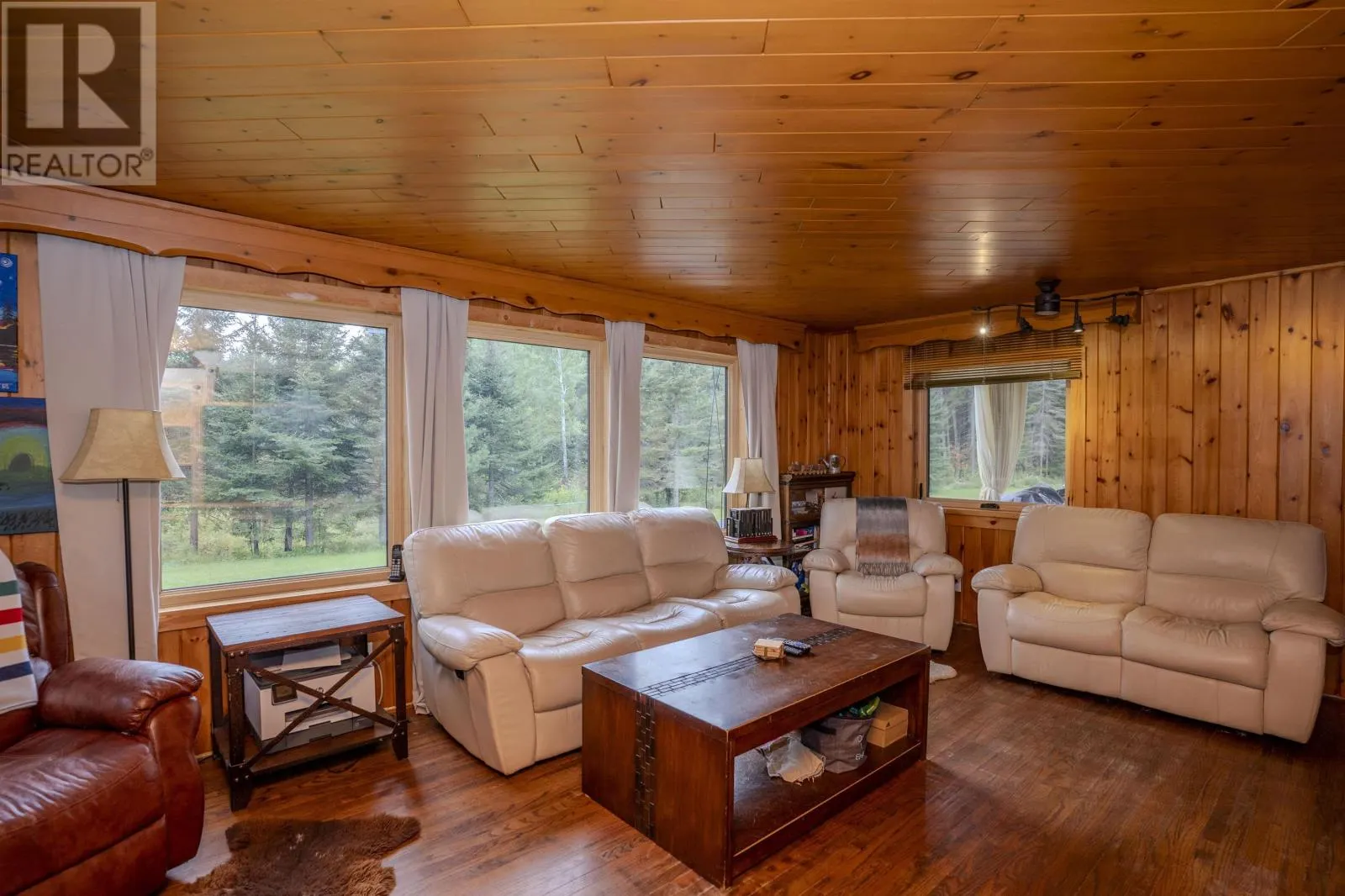 345 Fisher RD