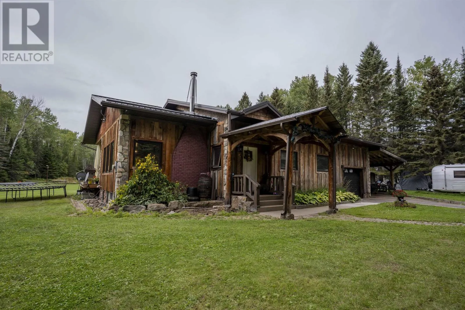 345 Fisher RD
