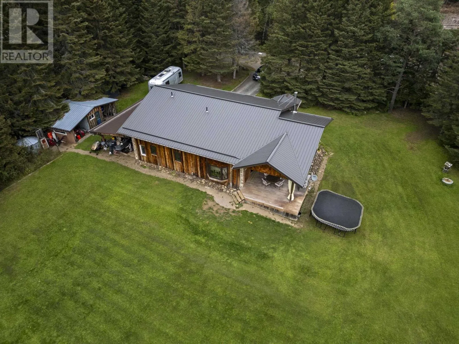 345 Fisher RD
