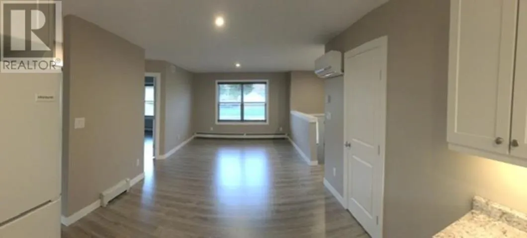 1333 JAMES ST S