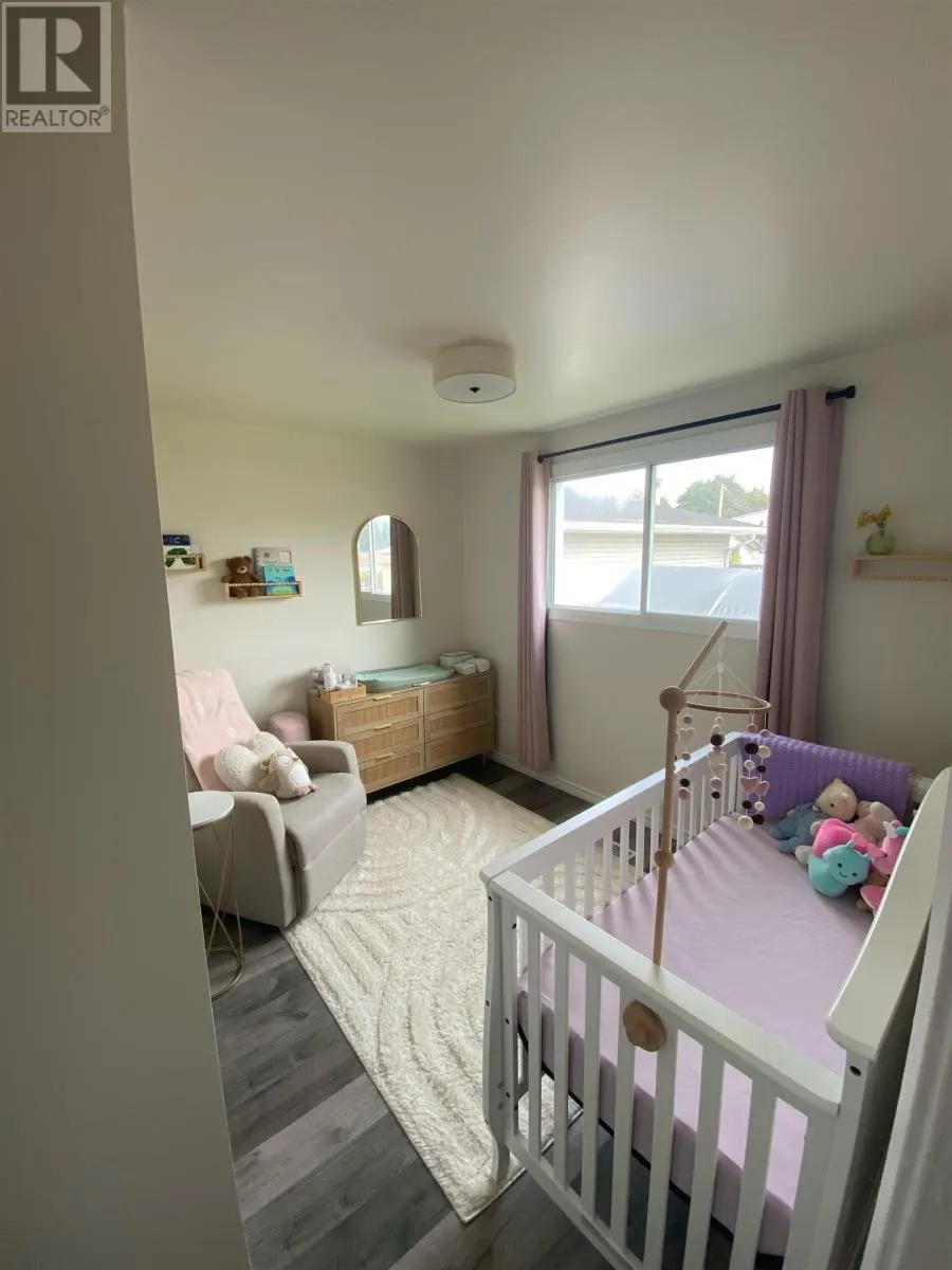 528 Simon Fraser DR