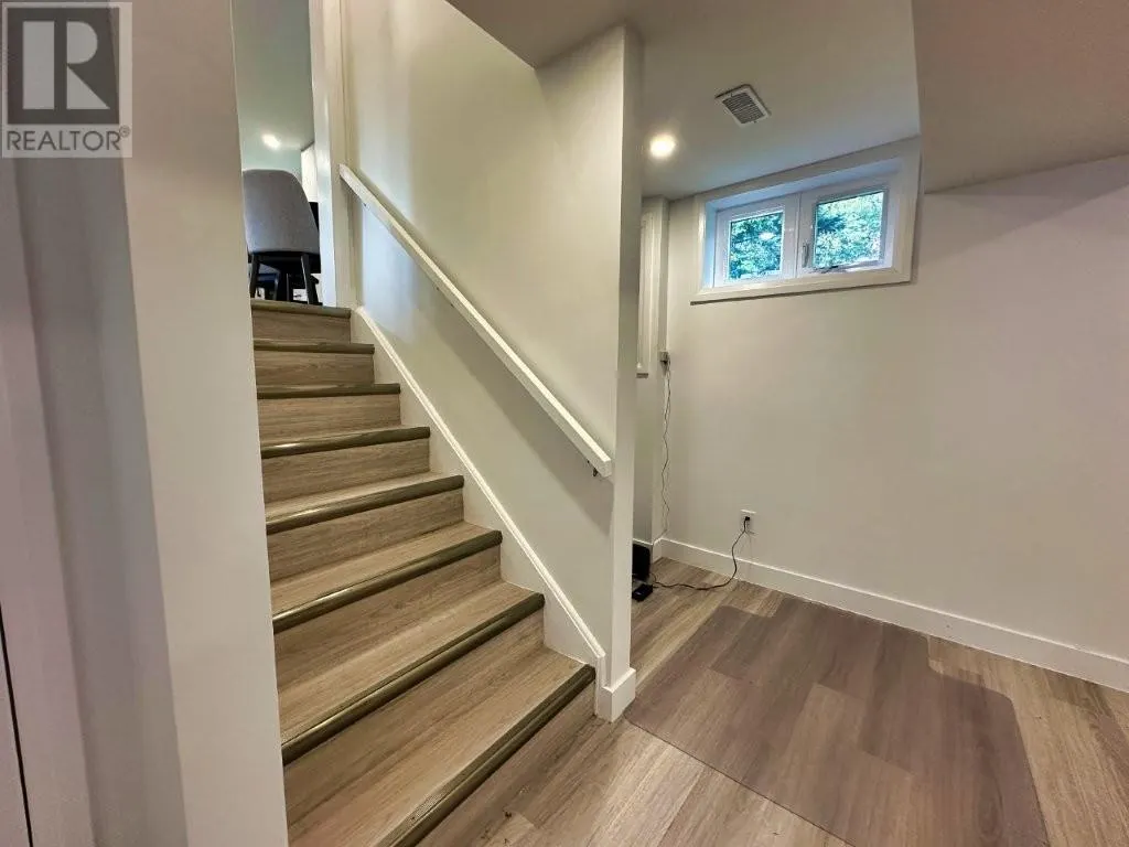 64 Parkway Place
