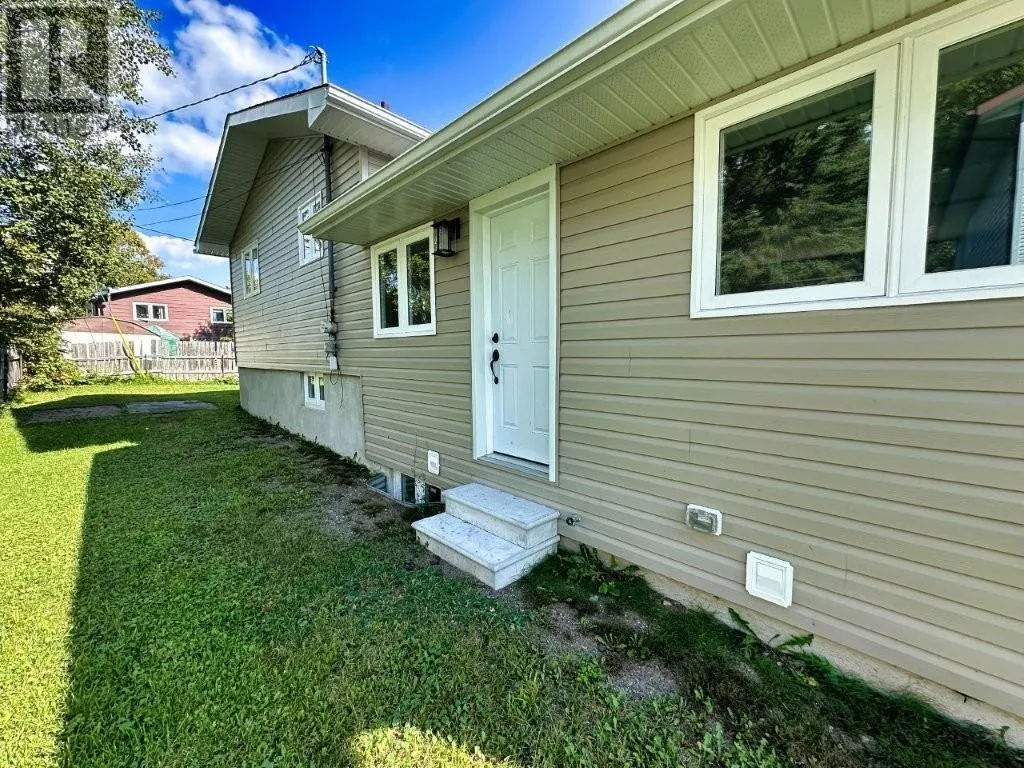 64 Parkway Place