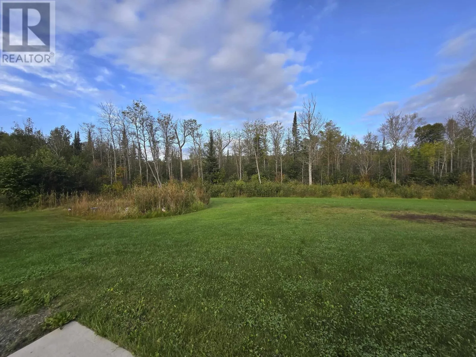 5663 Highway 61 HWY