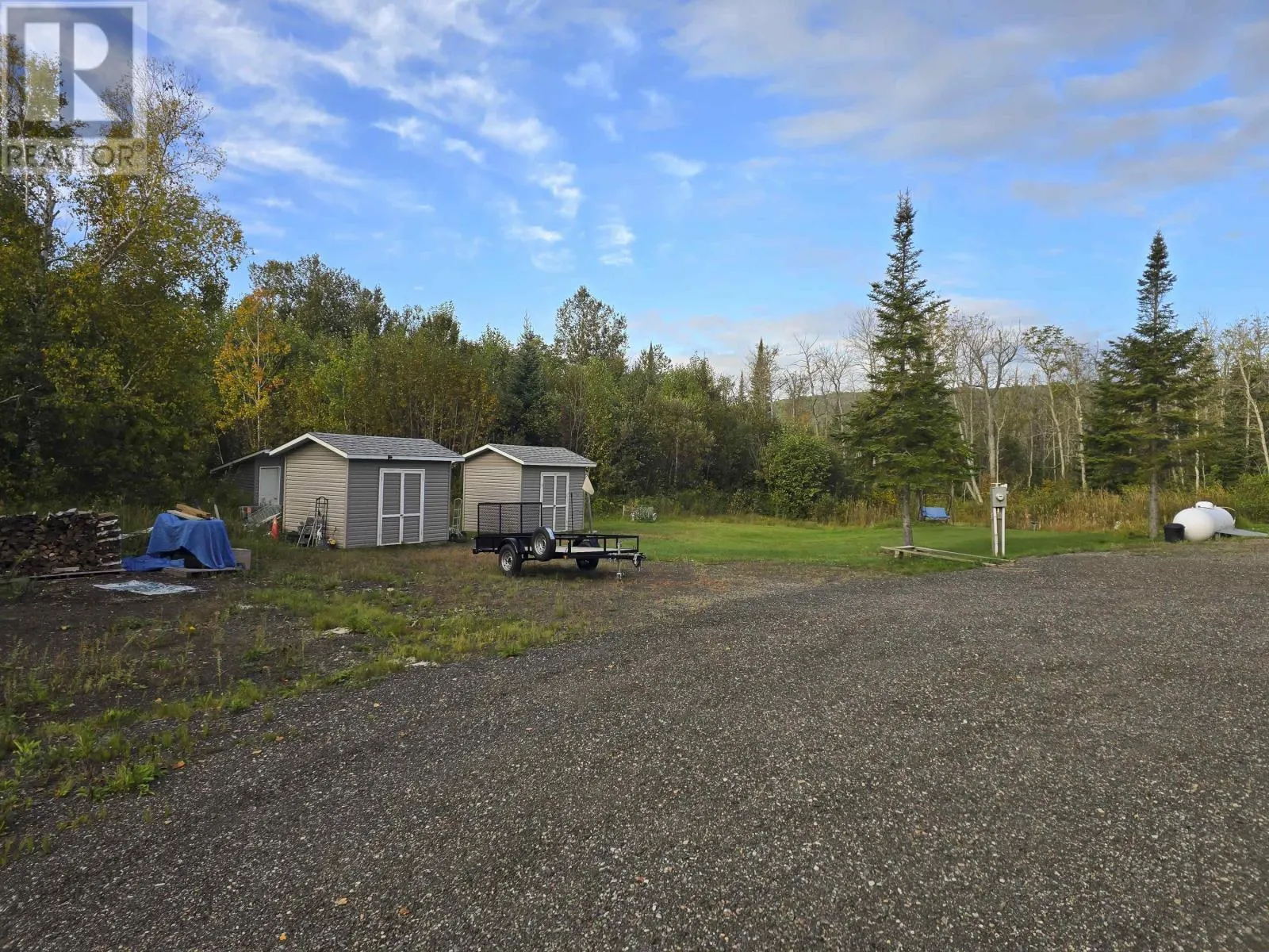 5663 Highway 61 HWY