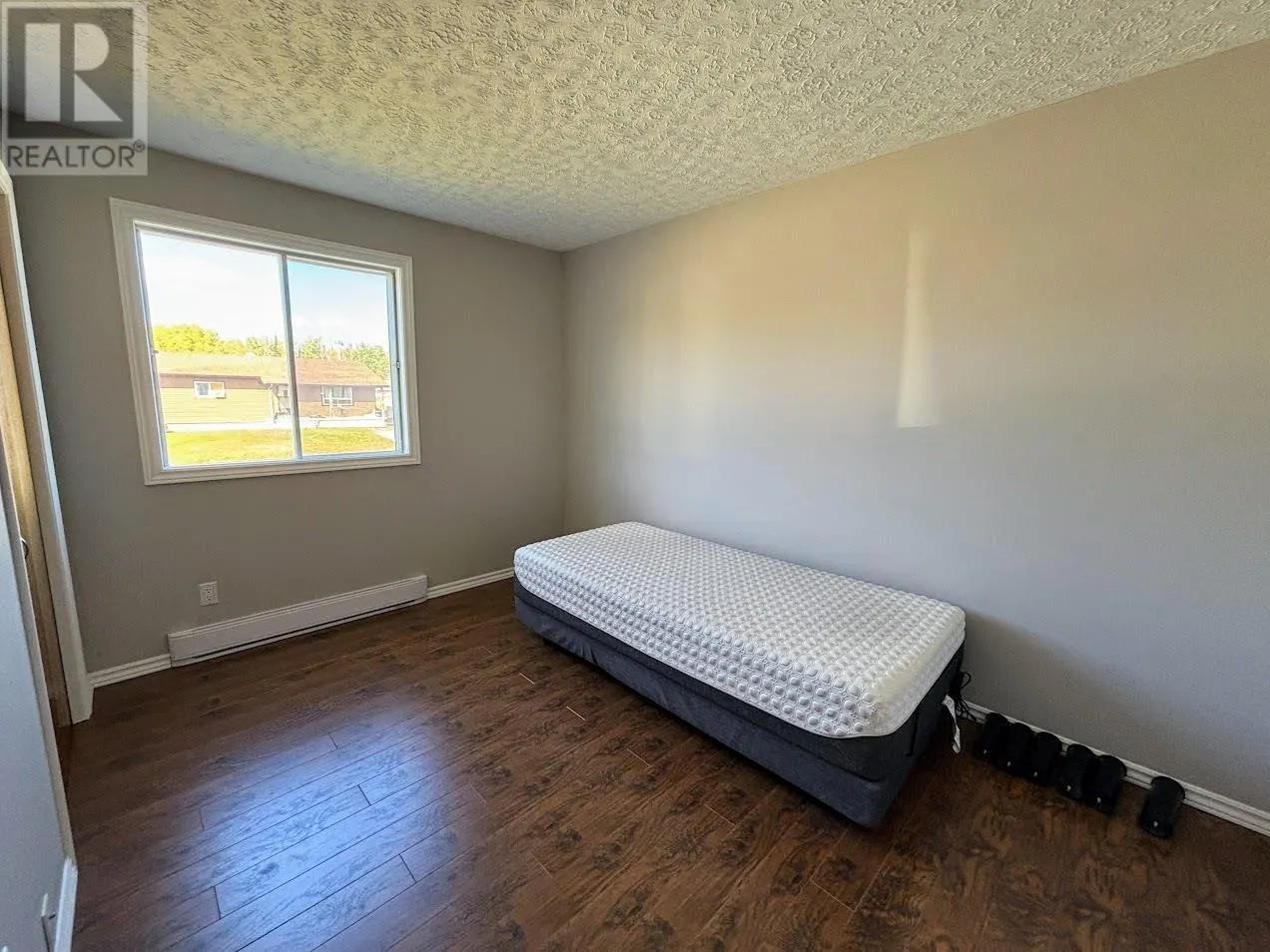 8 Otter AVE