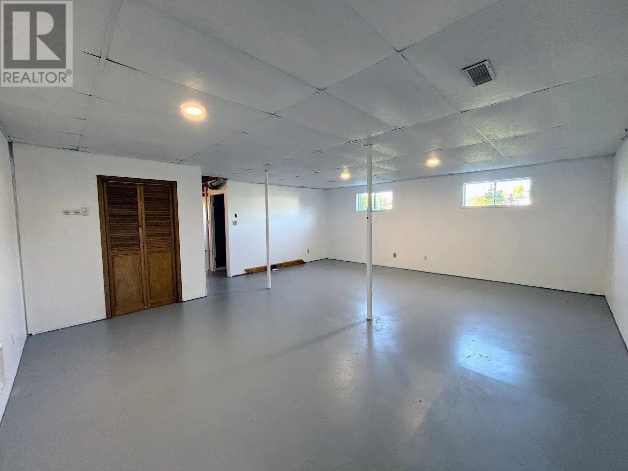 8 Otter AVE