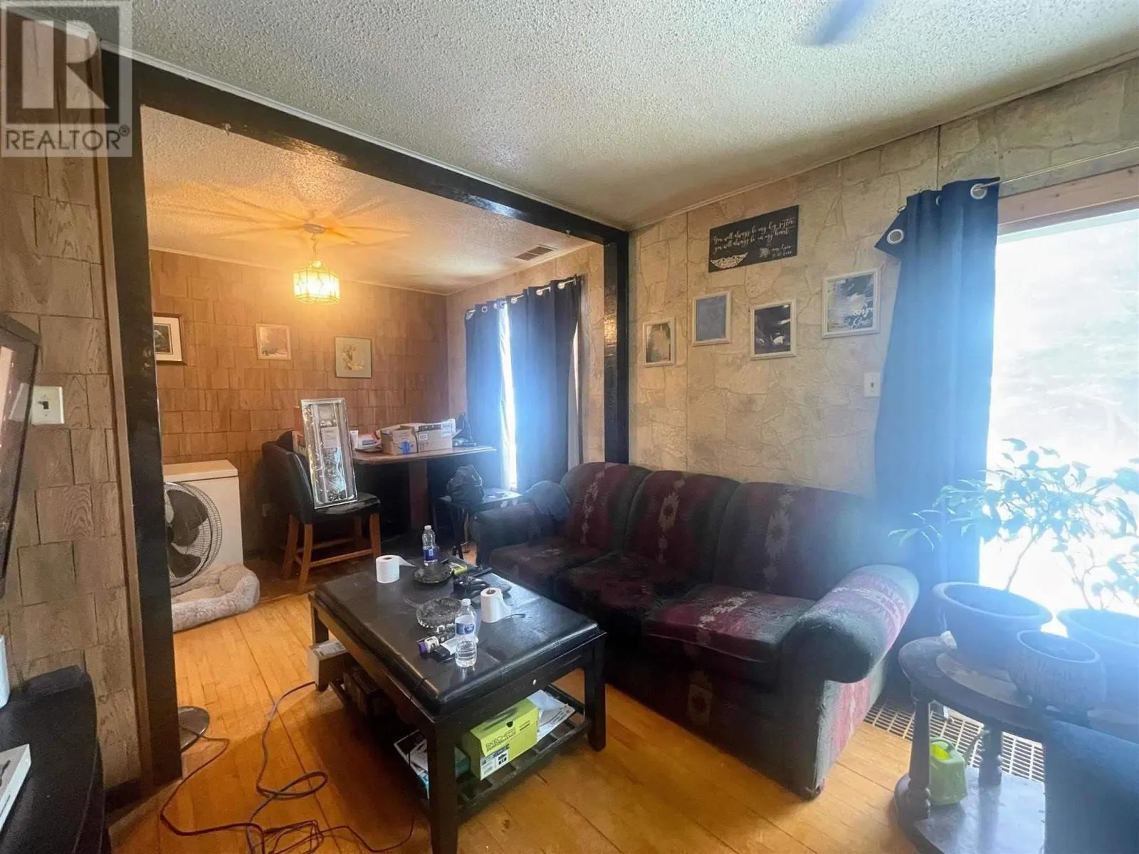 43 Stevens AVE