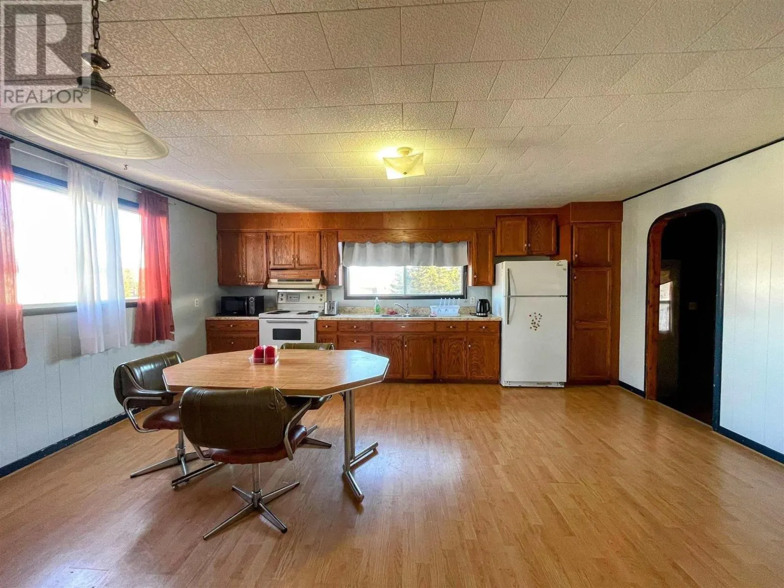 43 Stevens AVE