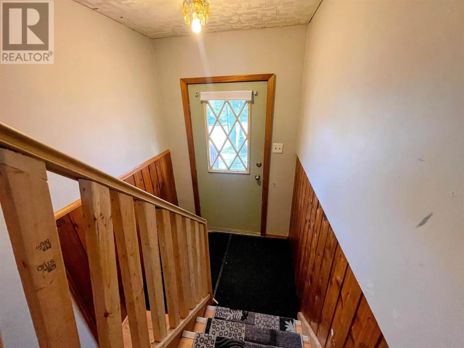 43 Stevens AVE
