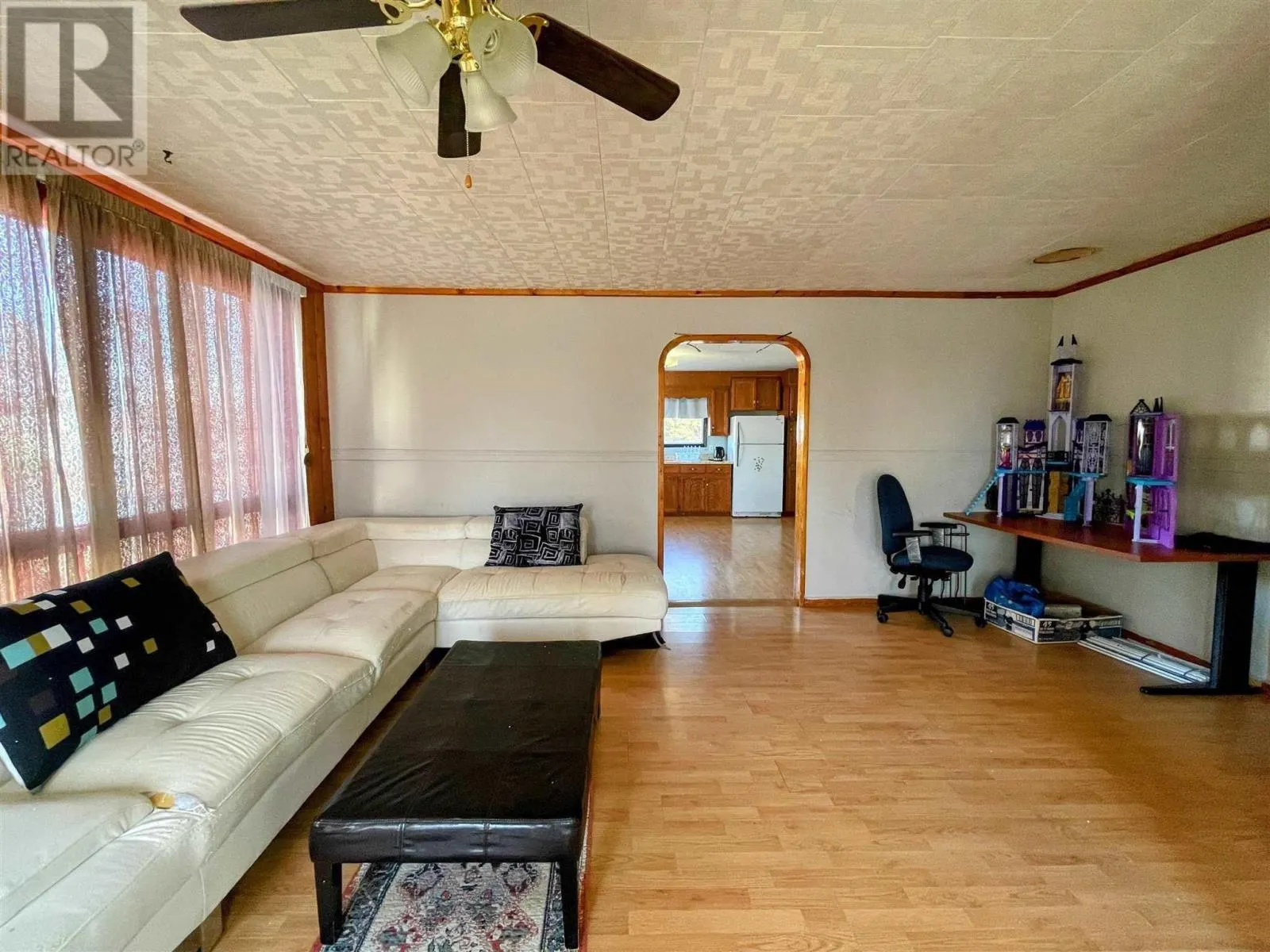 43 Stevens AVE