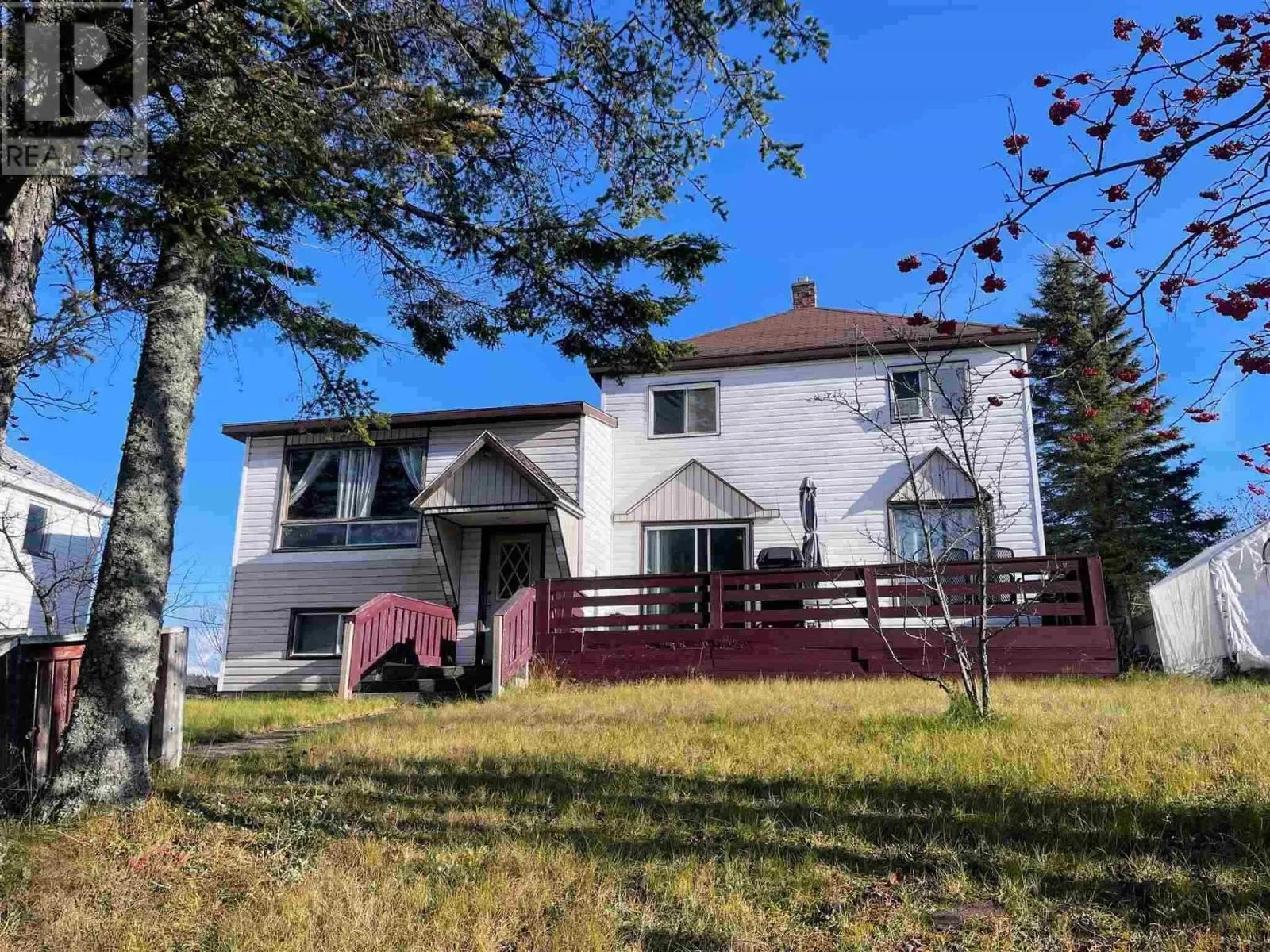 43 Stevens AVE