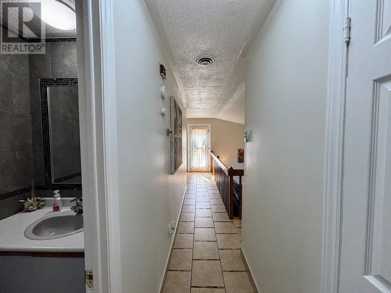 36 Otter AVE