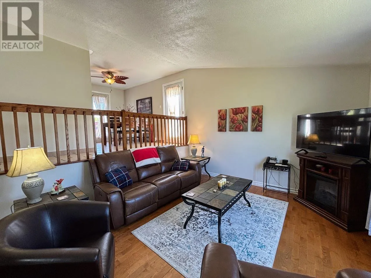 36 Otter AVE