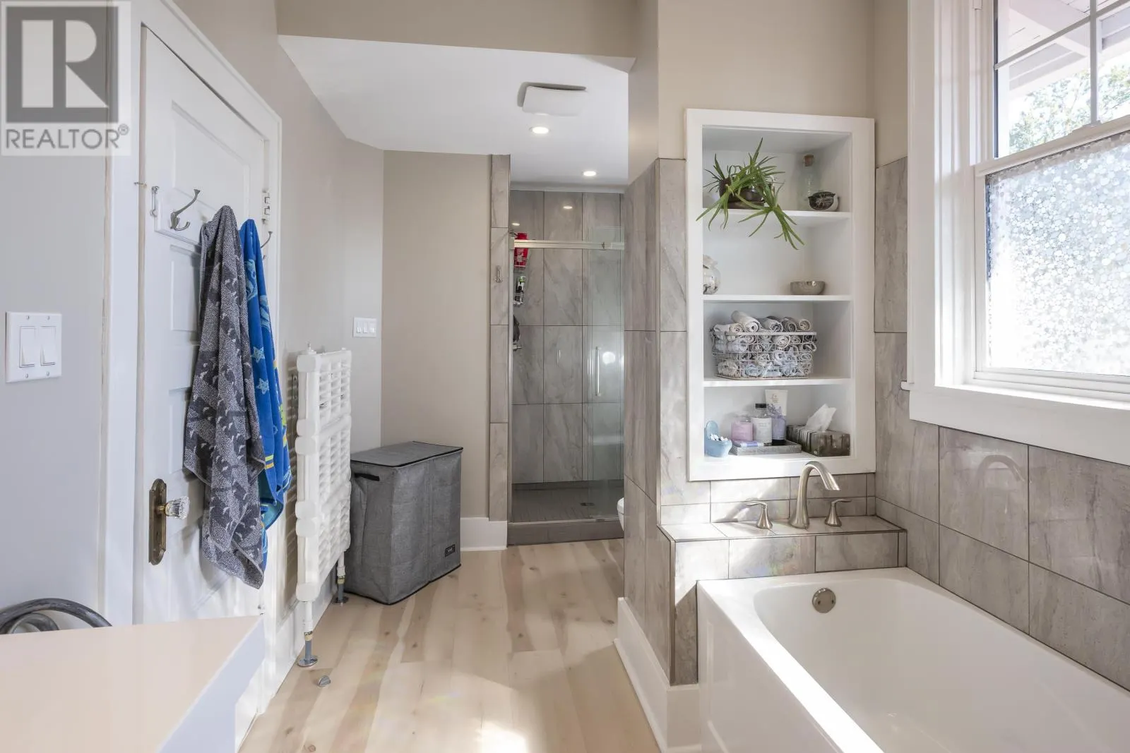 141 Winnipeg AVE