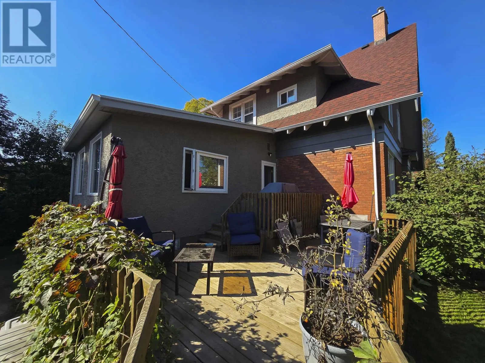 141 Winnipeg AVE