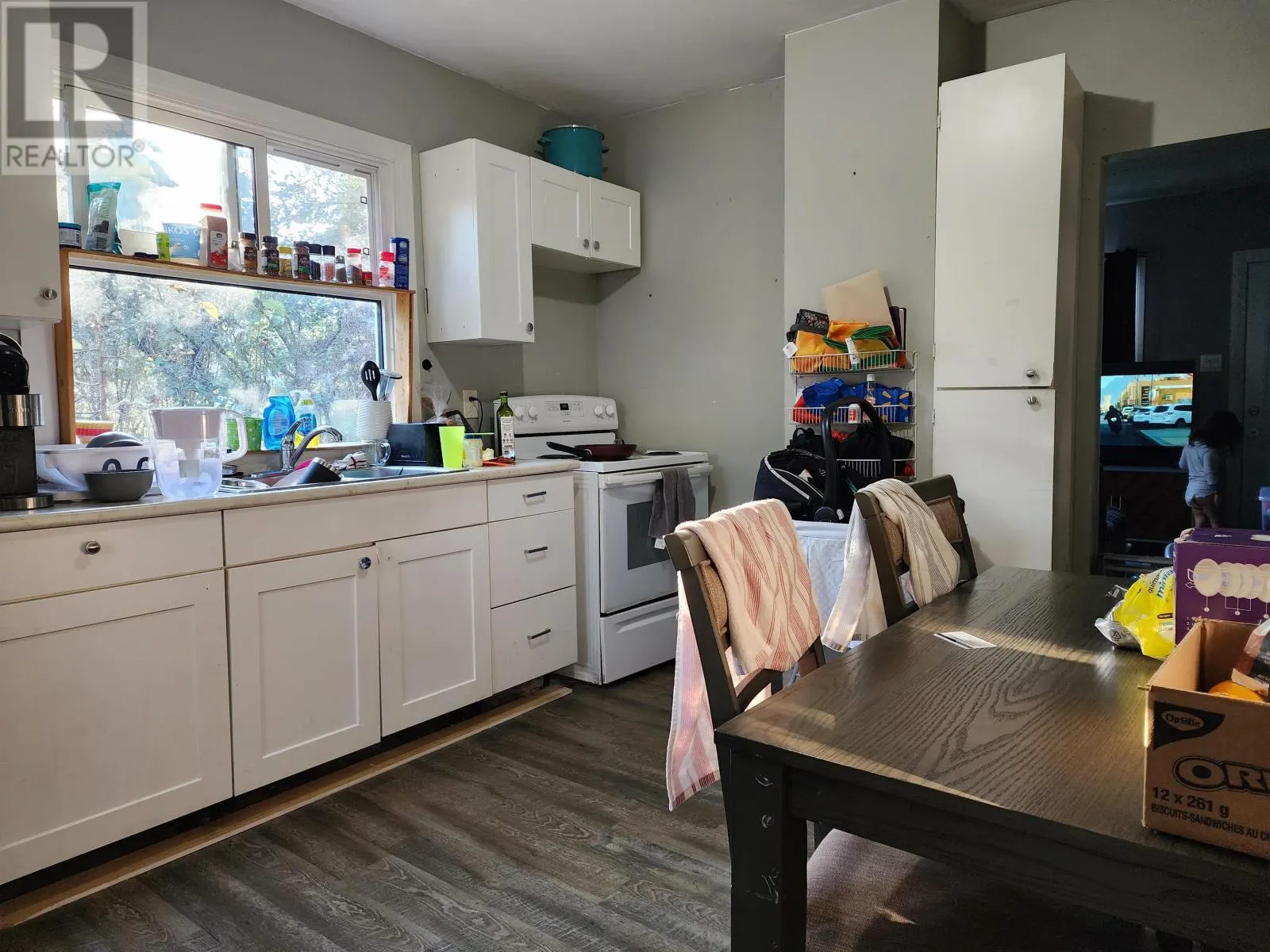 545 Oliver RD