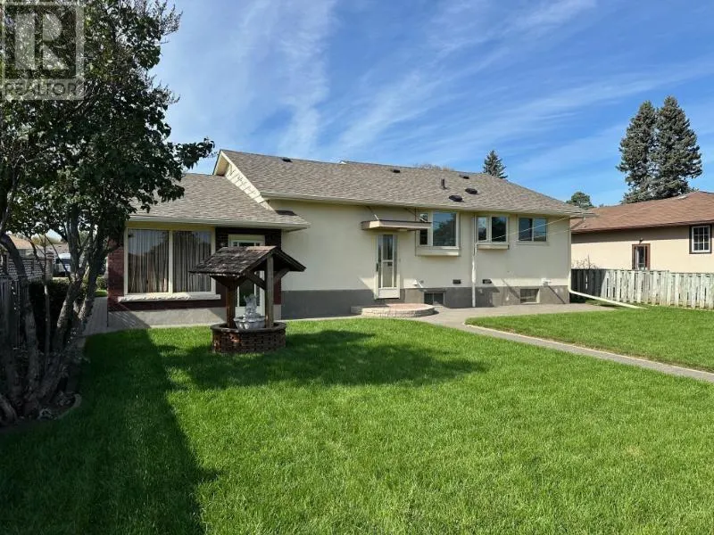 408 Shamrock CRES