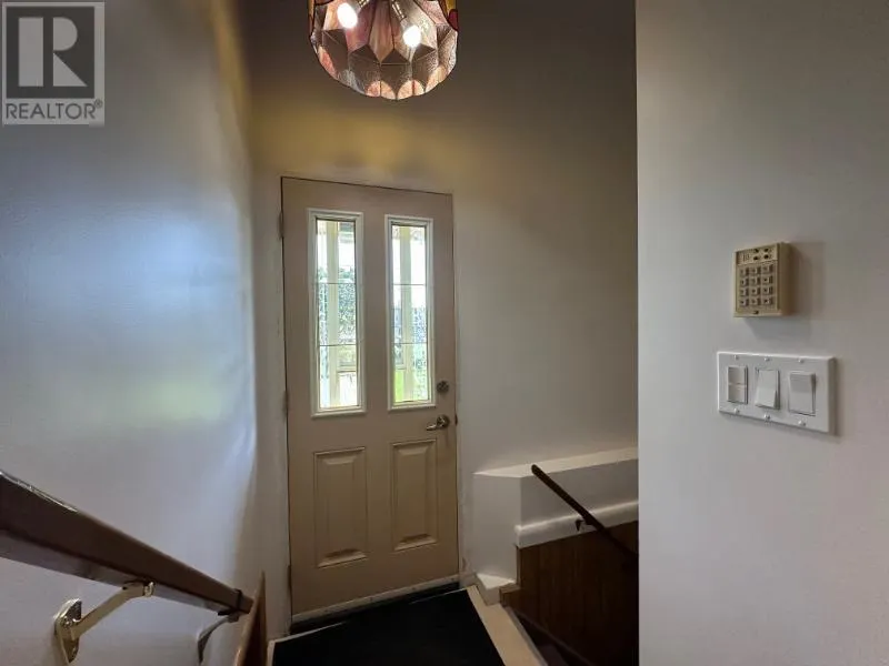 408 Shamrock CRES
