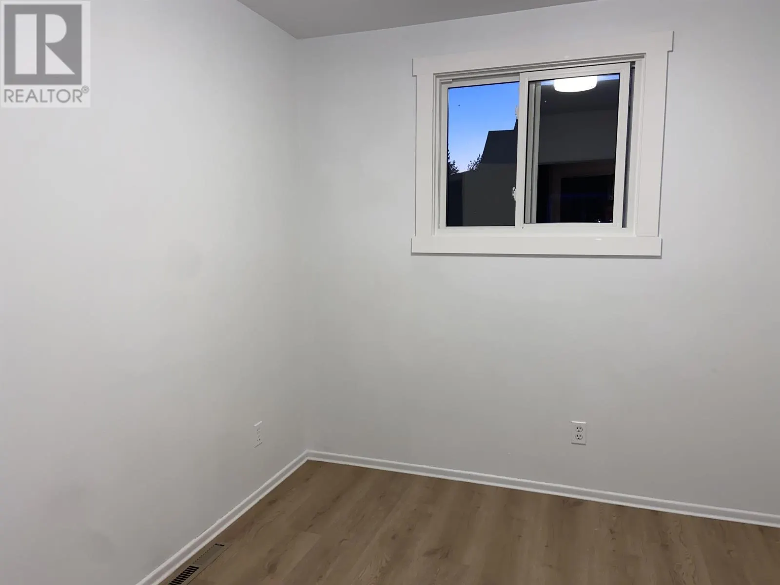 431 Queen ST