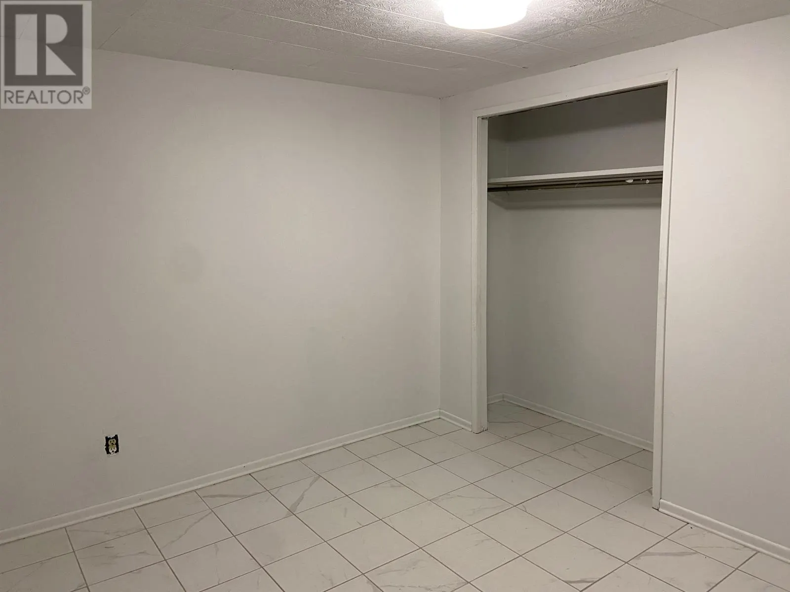 431 Queen ST