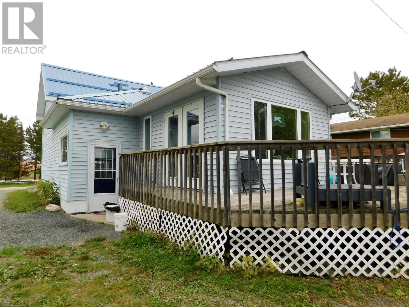 82 Aubrey RD