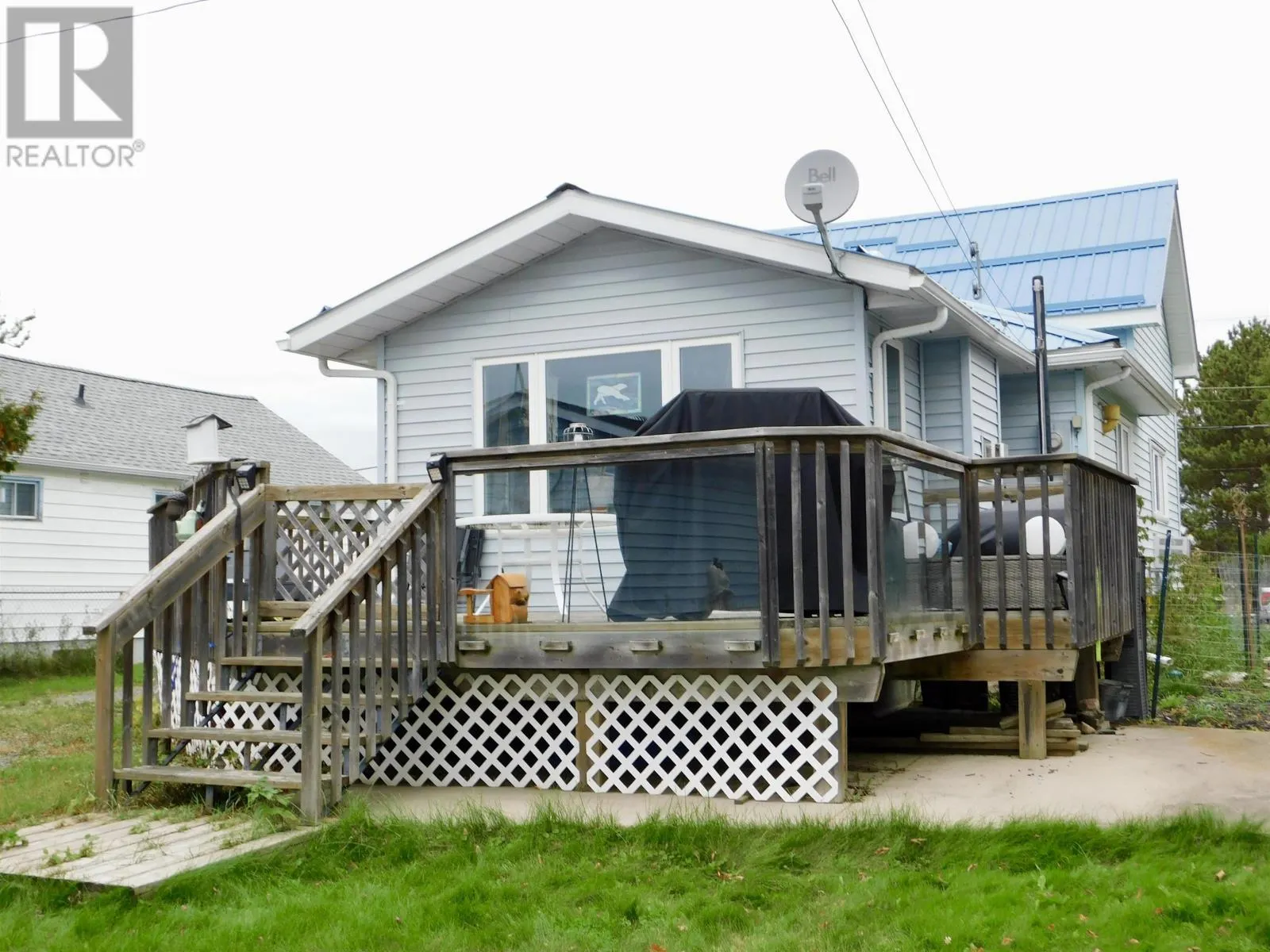 82 Aubrey RD