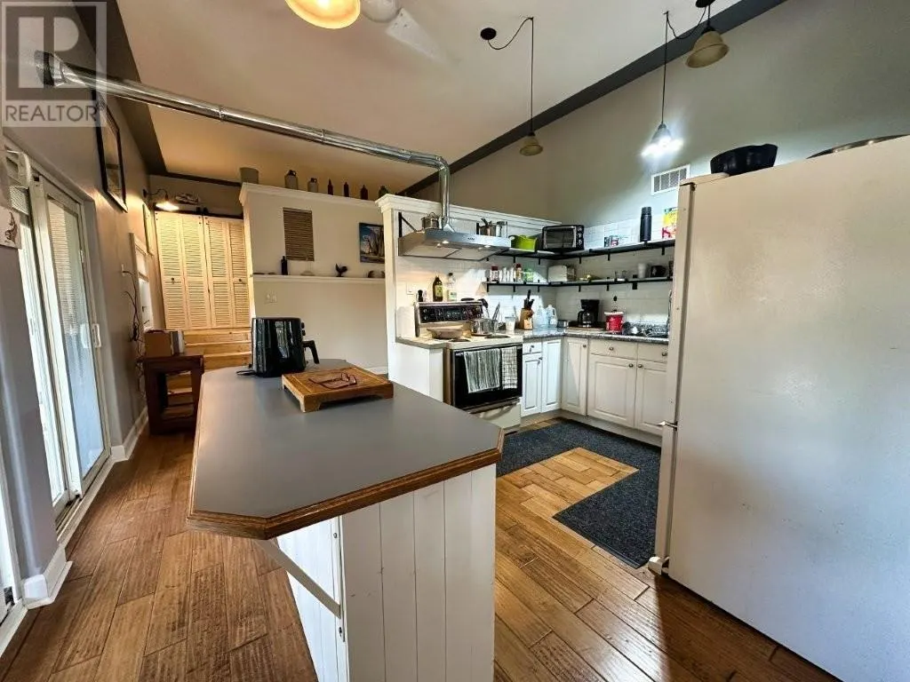 8 Red Rock Road 7