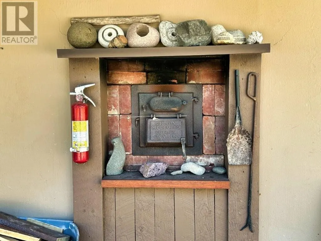 8 Red Rock Road 7