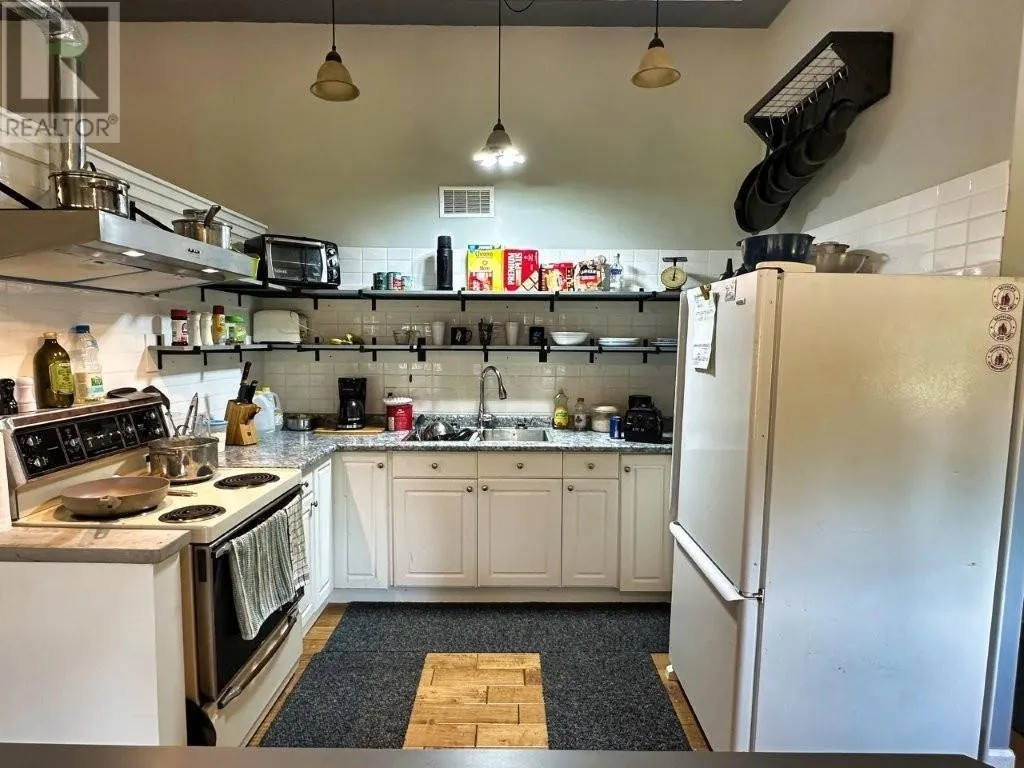 8 Red Rock Road 7
