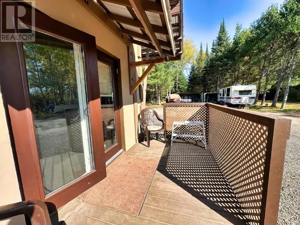 8 Red Rock Road 7