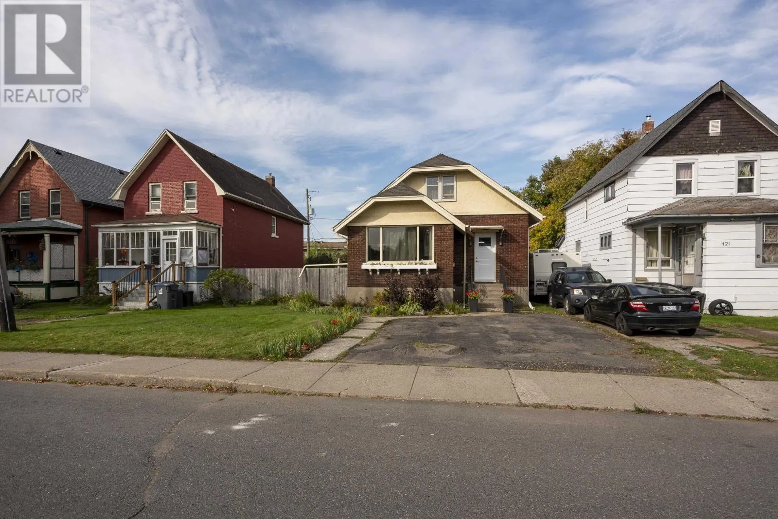 415 Prince Arthur Blvd.