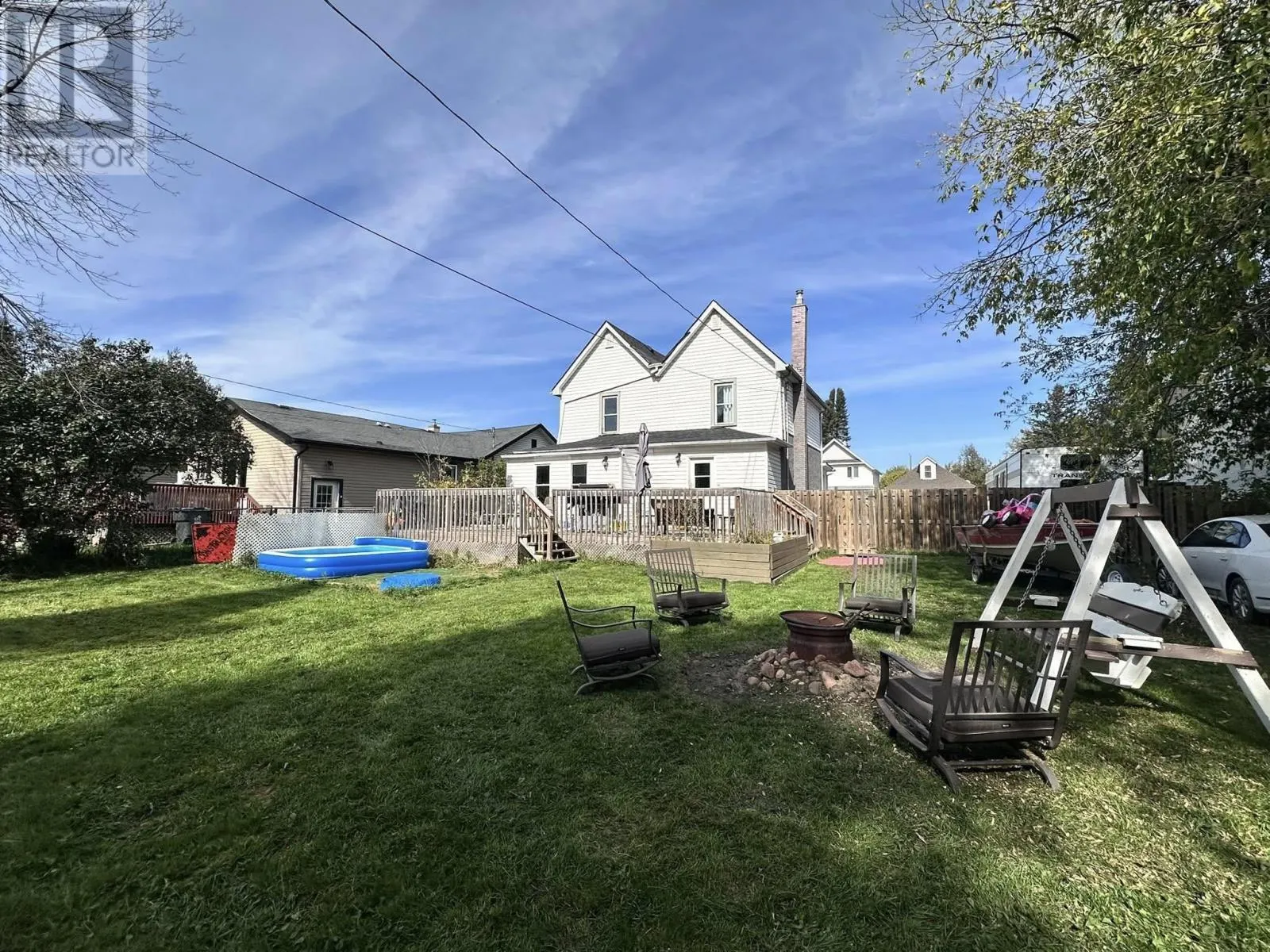 230 Amelia ST E