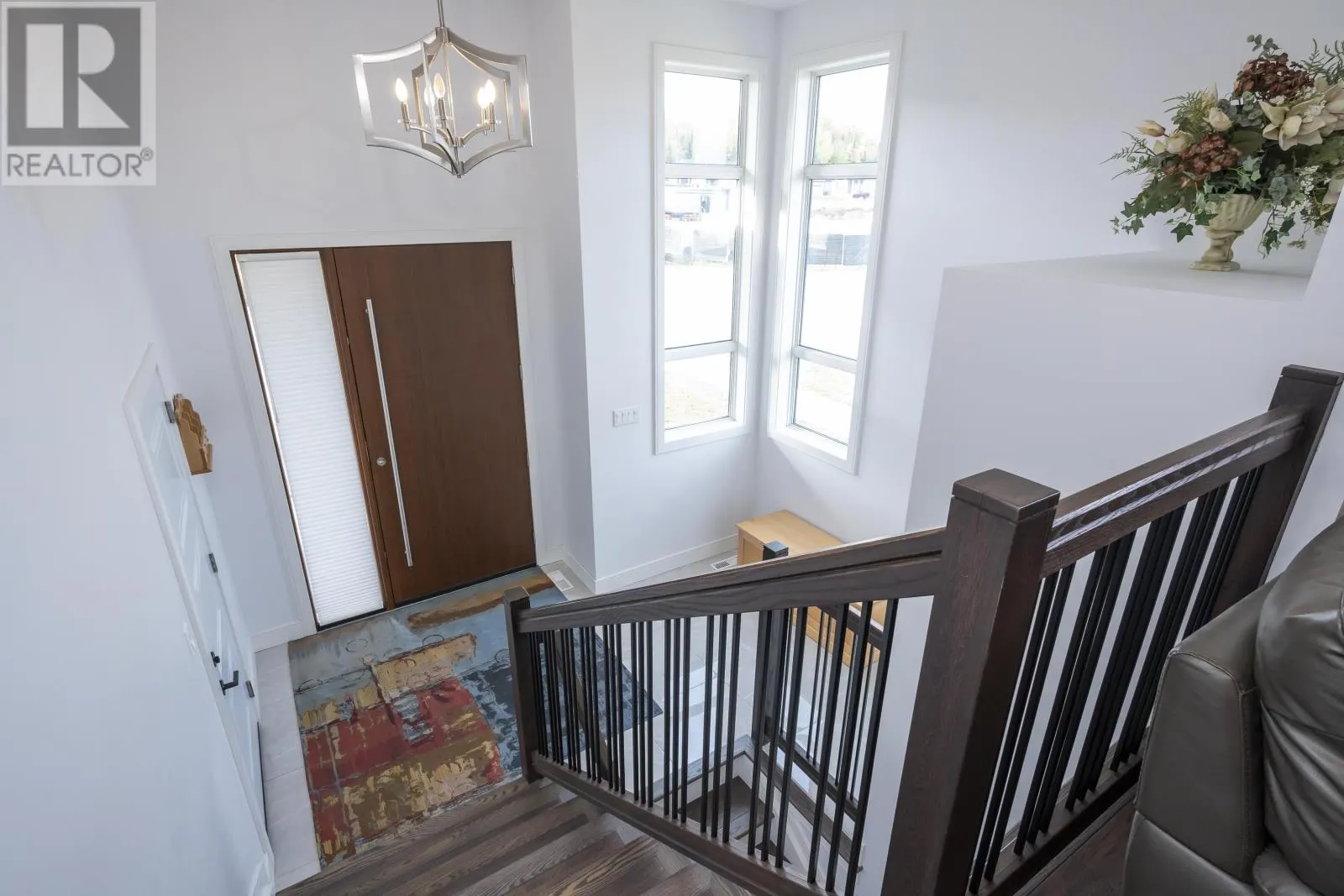 437 Aquamarine DR