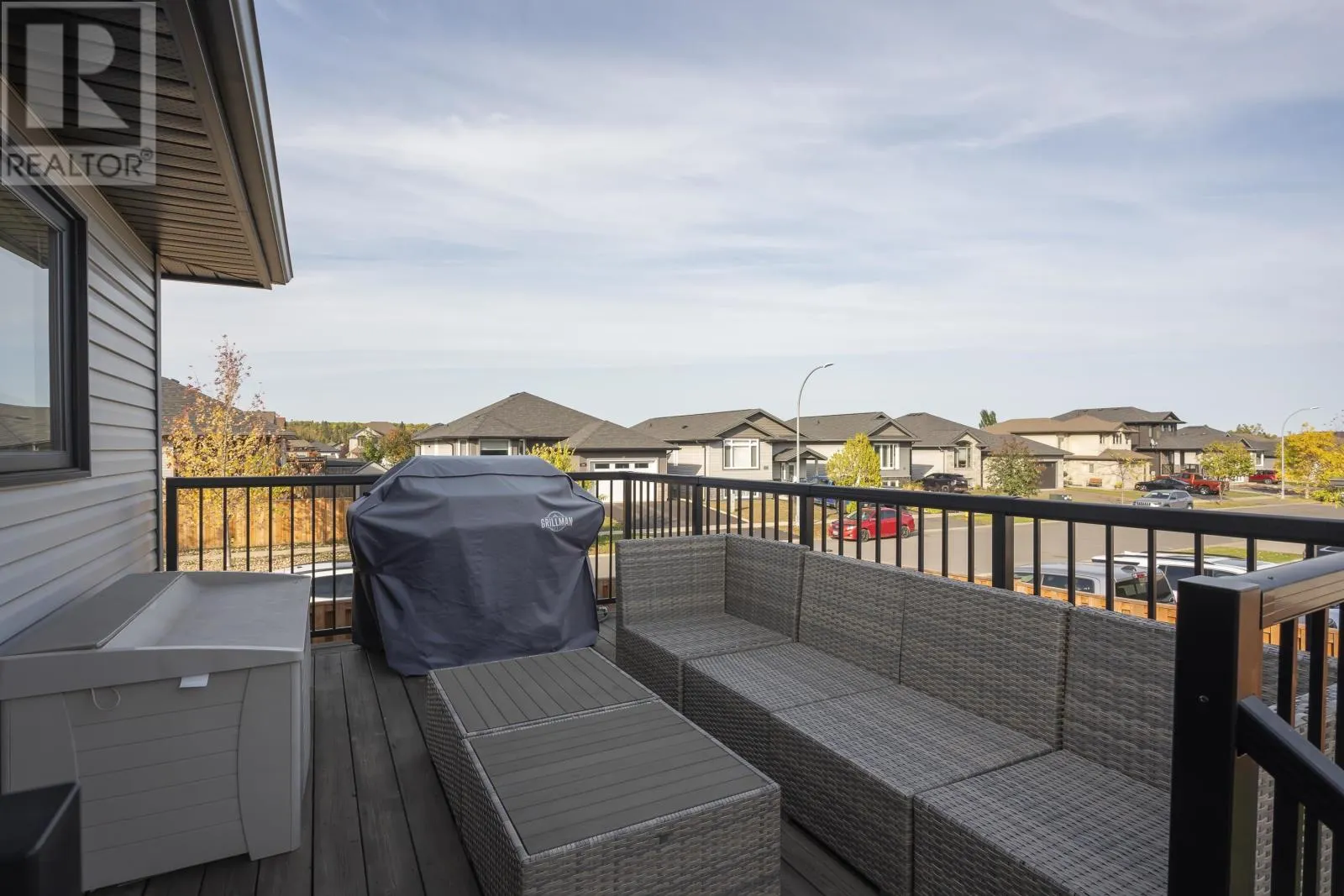 437 Aquamarine DR