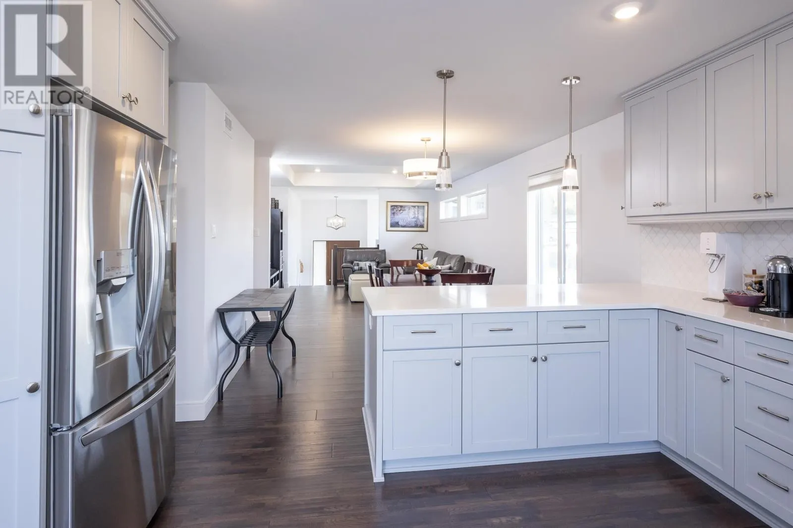 437 Aquamarine DR