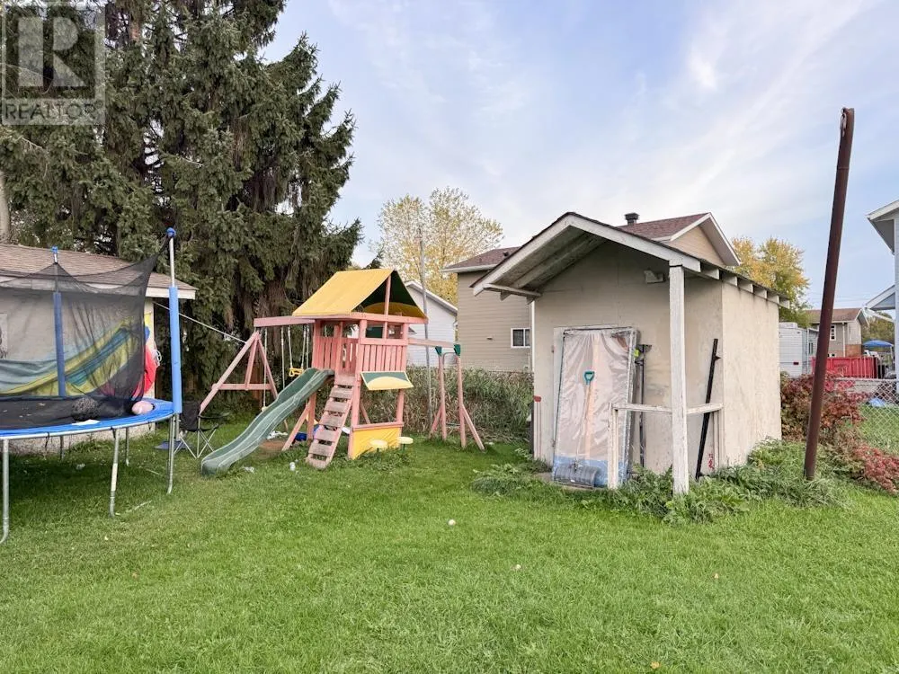 103 BLUCHER AVE