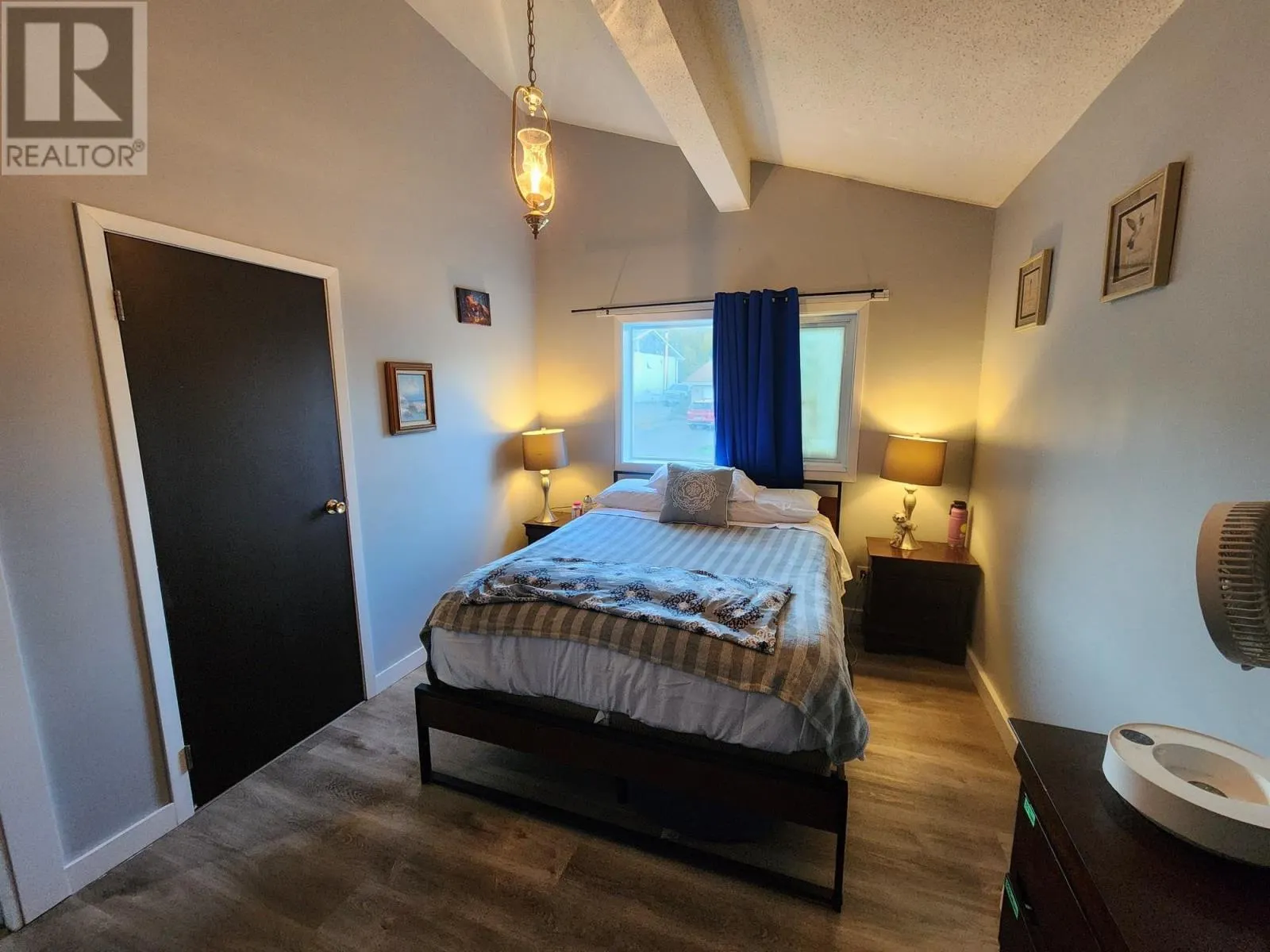 41 SOUTHRIDGE CRES