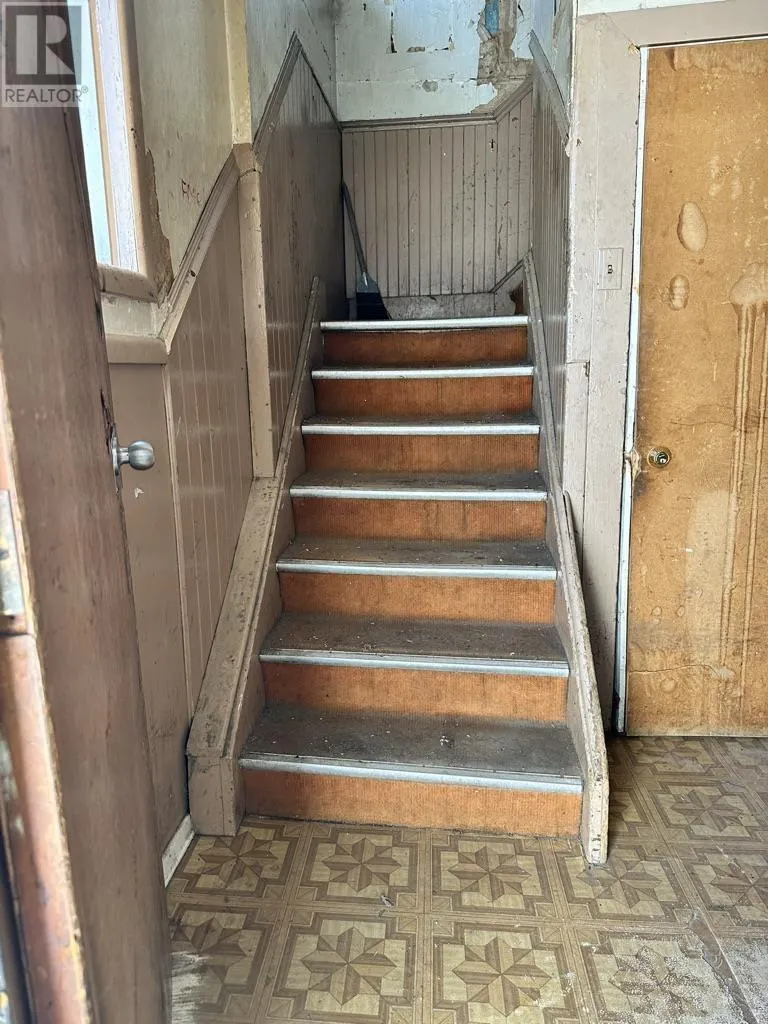 242 Ambrose Street