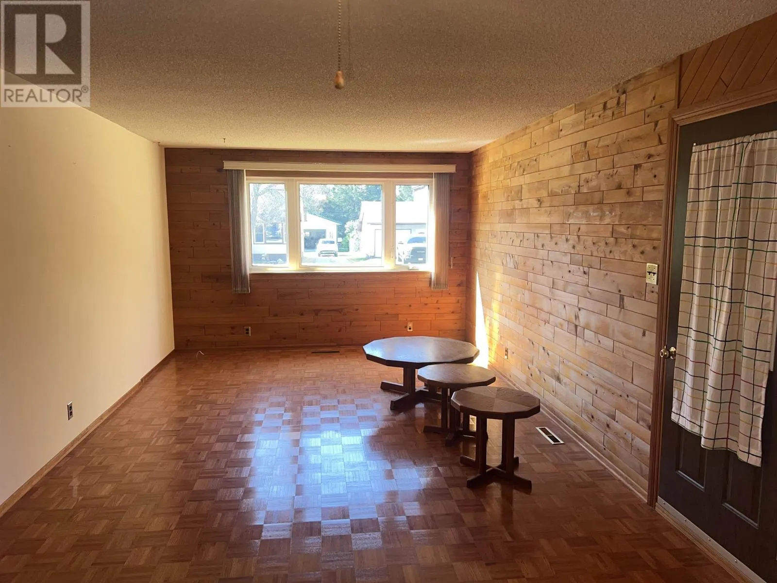 146 Pine CRES