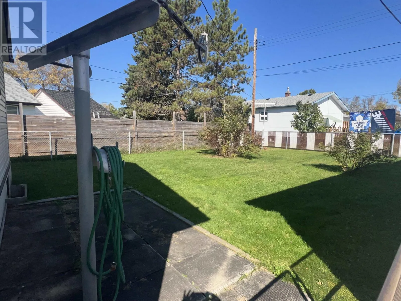 146 Pine CRES