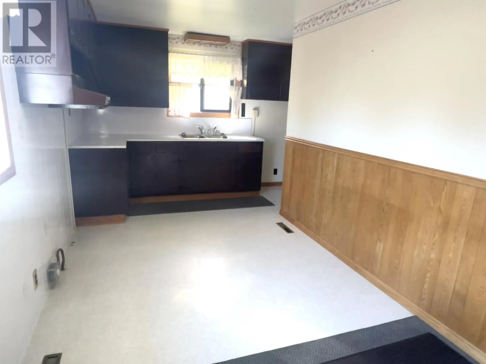 146 Pine CRES