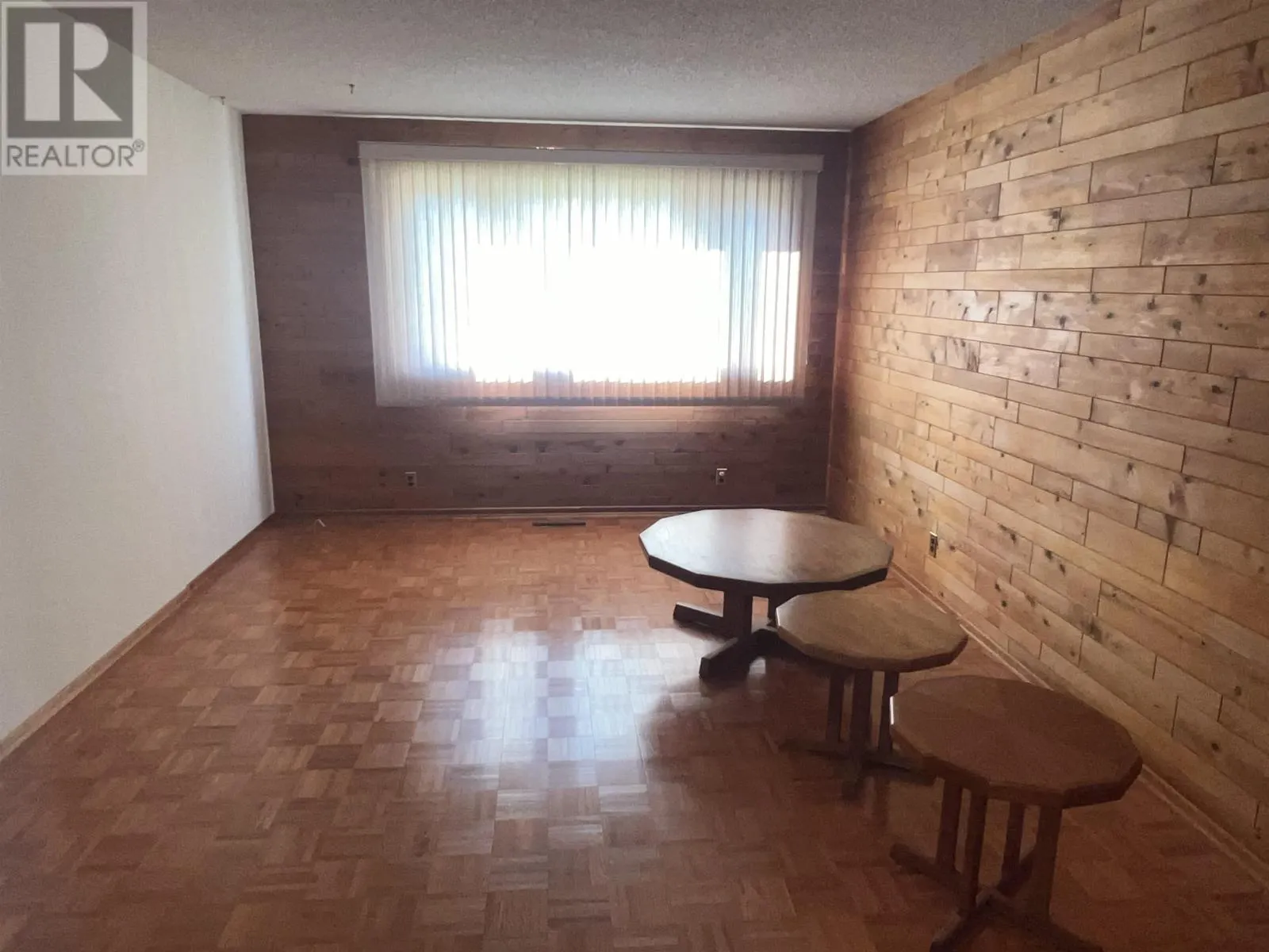 146 Pine CRES