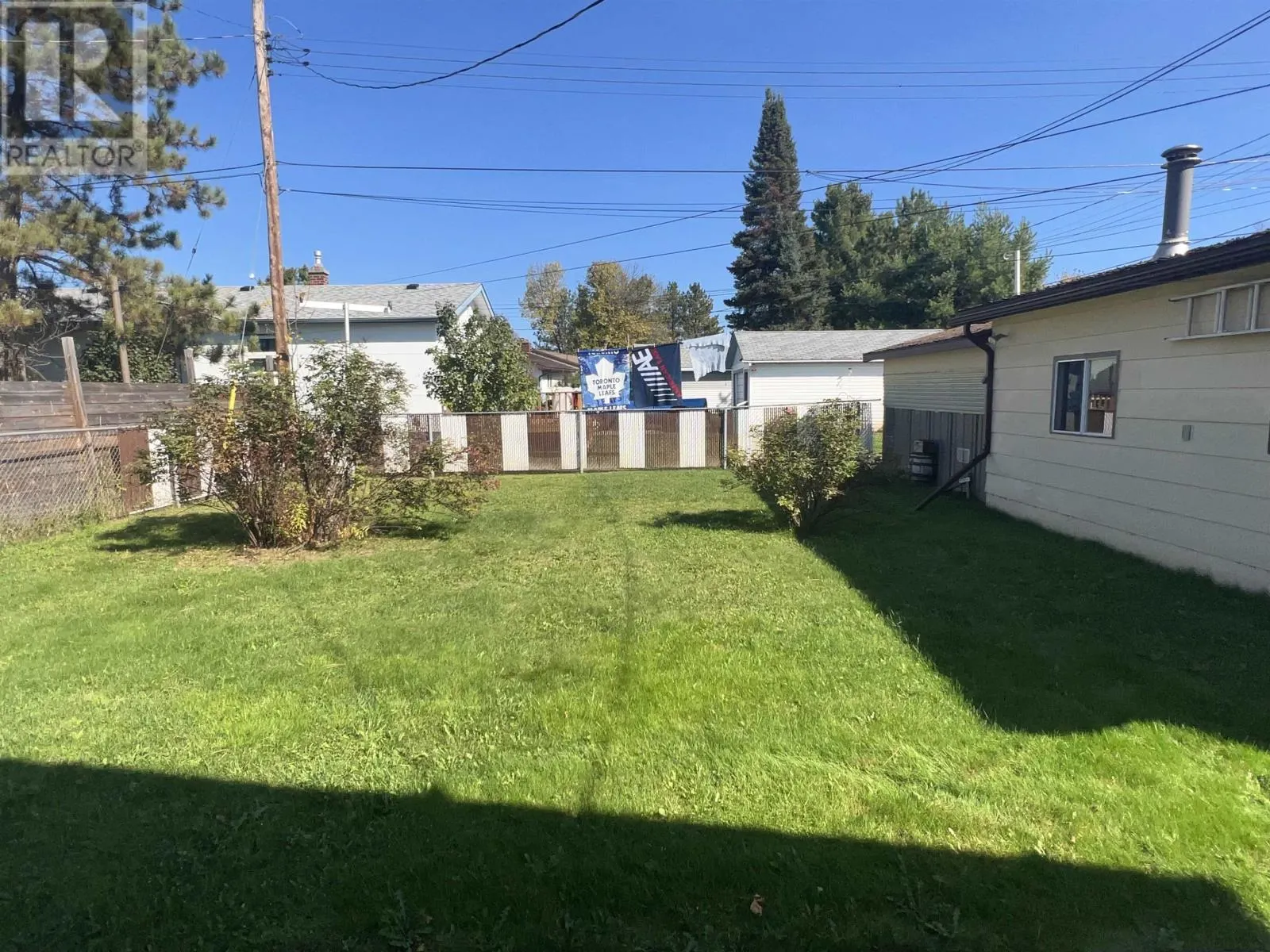 146 Pine CRES