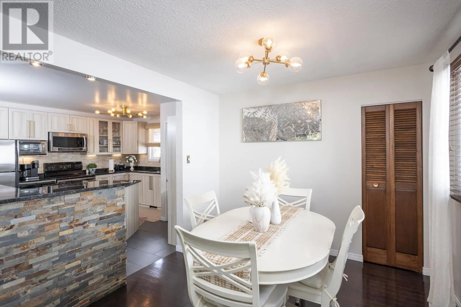 161 Fairbank CRES