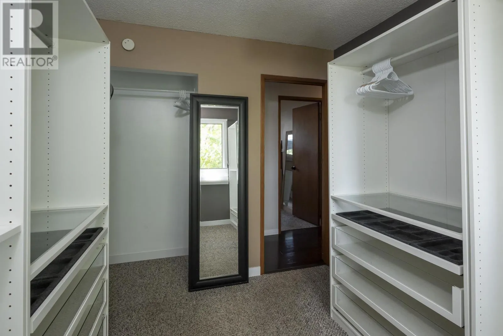 161 Fairbank CRES