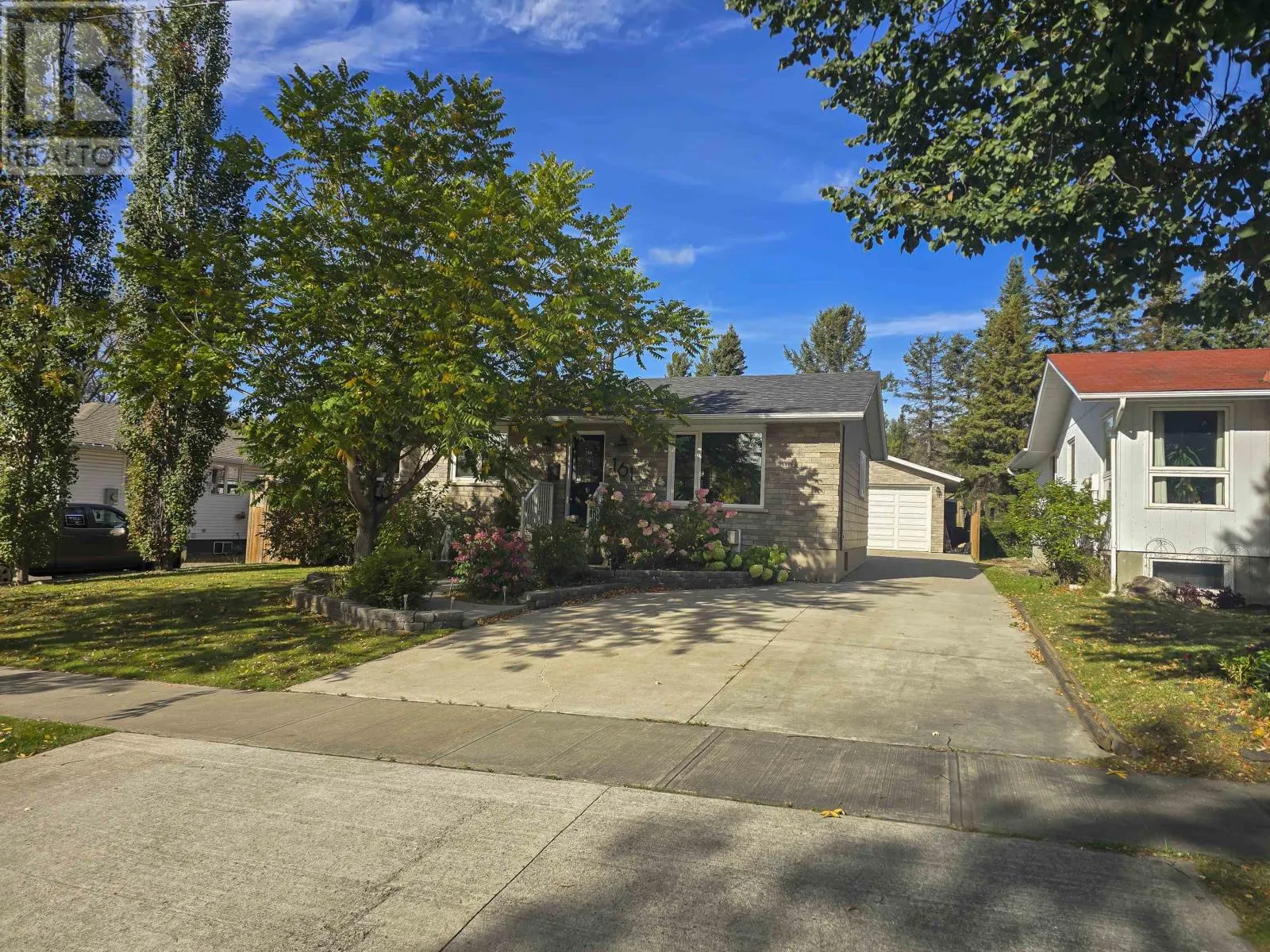 161 Fairbank CRES