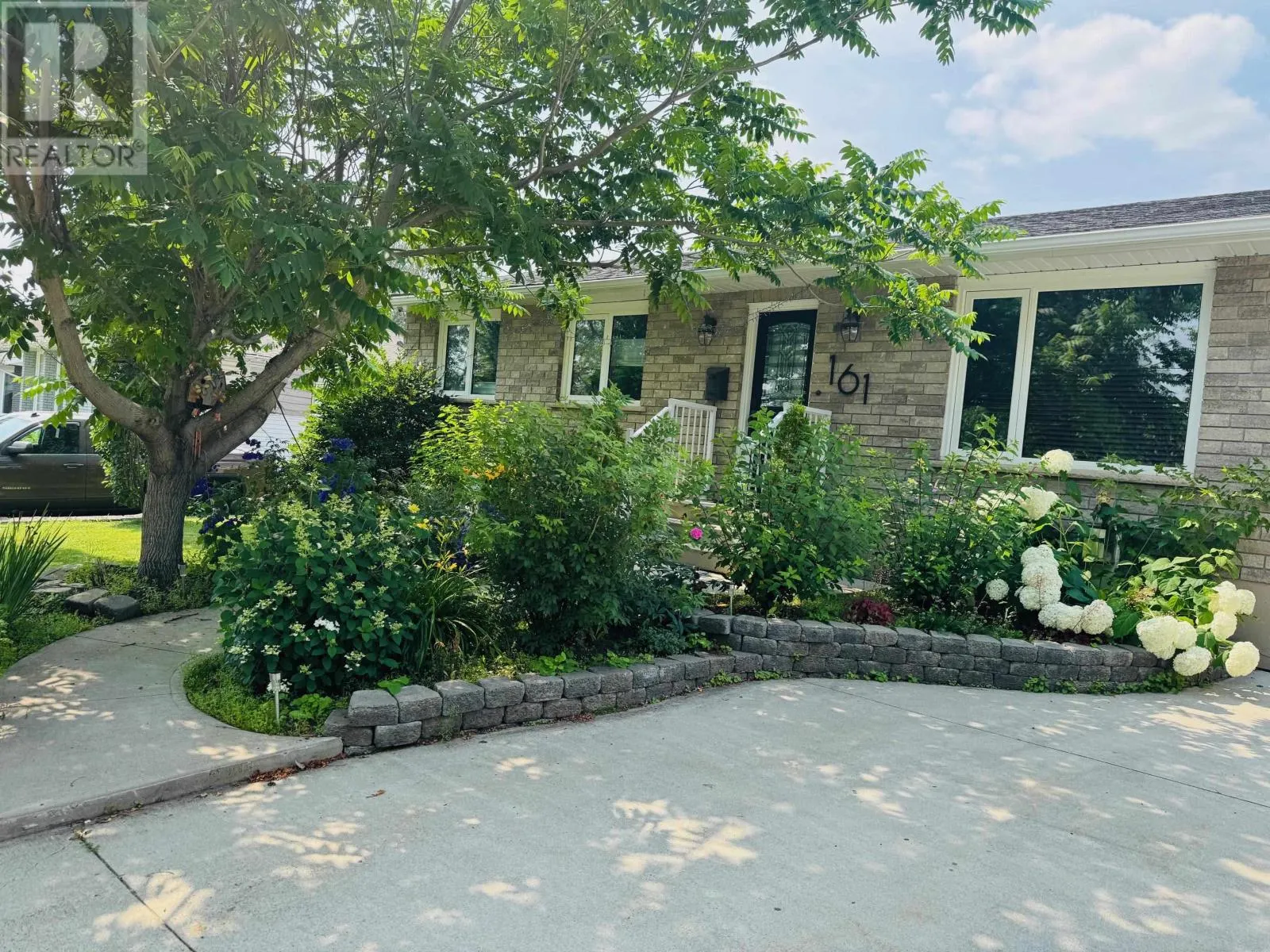 161 Fairbank CRES
