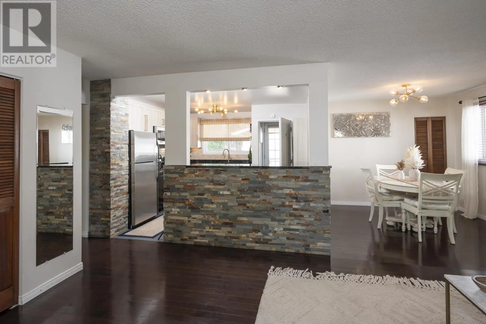 161 Fairbank CRES