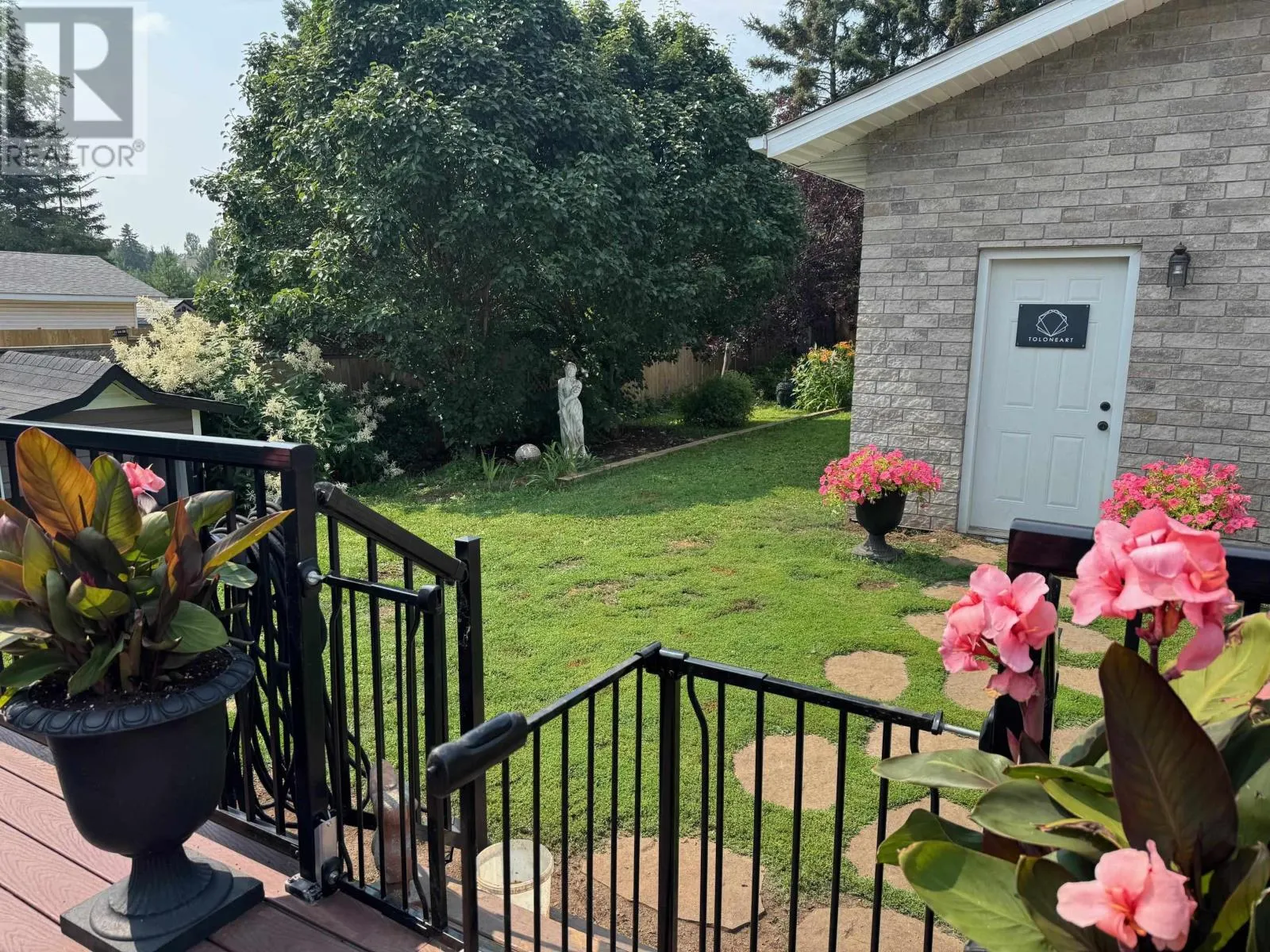 161 Fairbank CRES